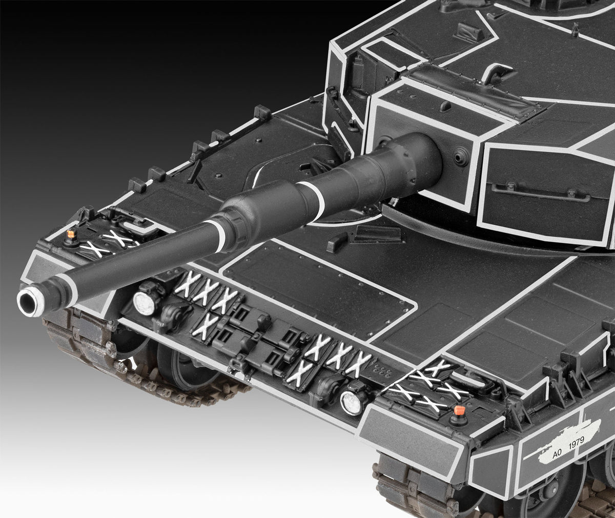 Leopard 2A4  - Special Decoration 40th anniversay