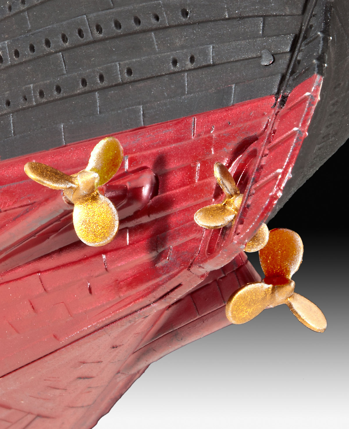 R.M.S. TITANIC