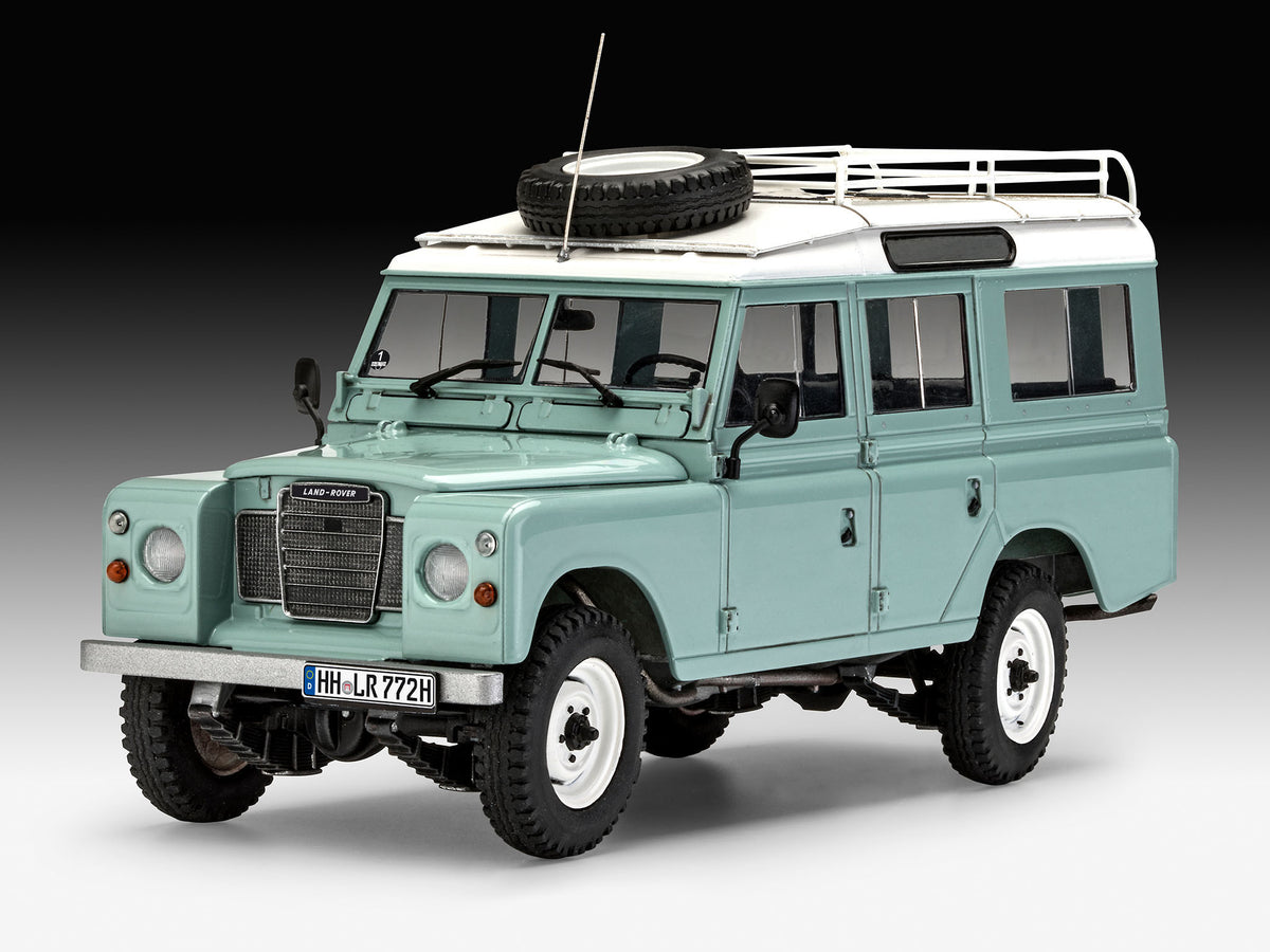 Land Rover Series III LWB station wagon
