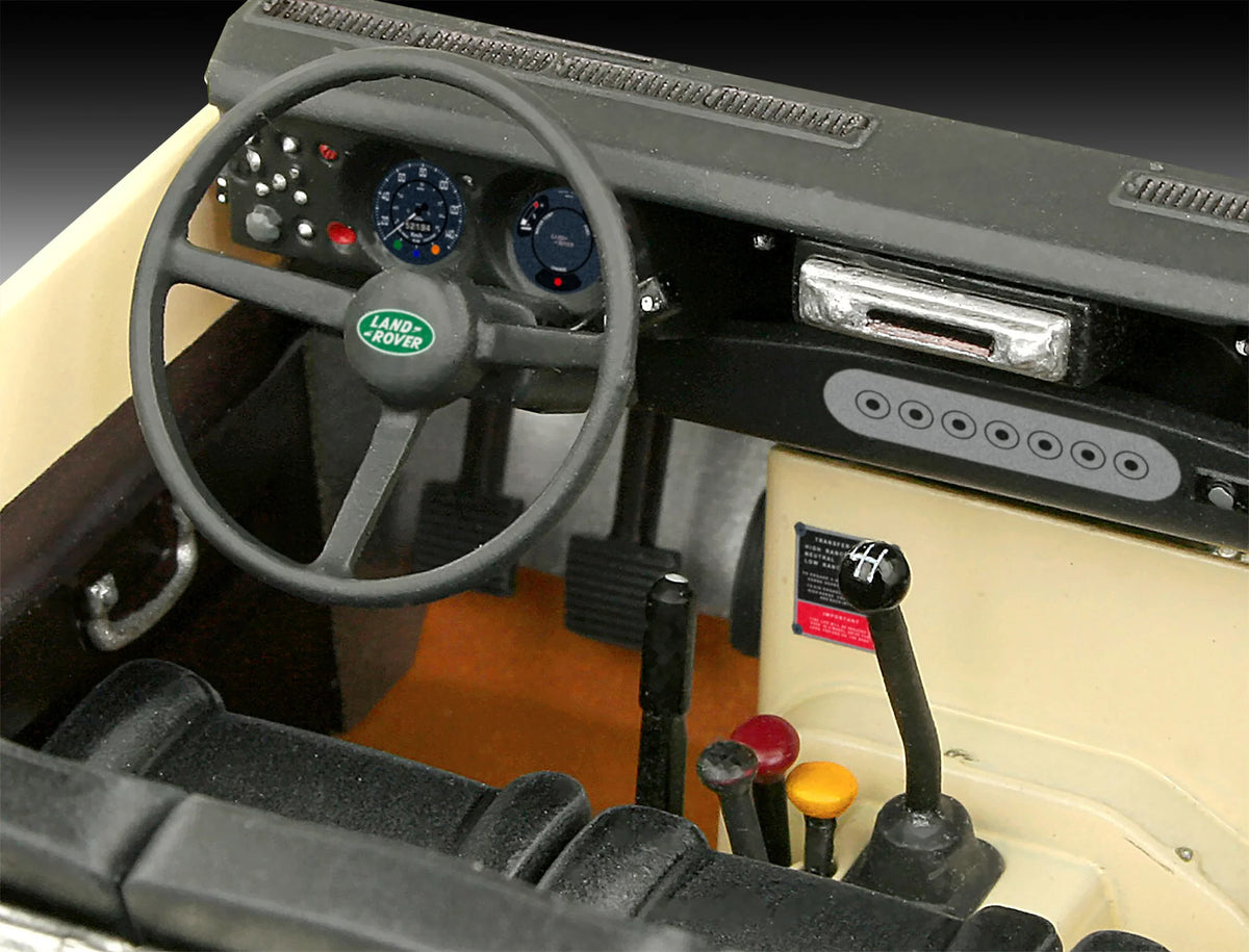 Land Rover Series III LWB (commercial)