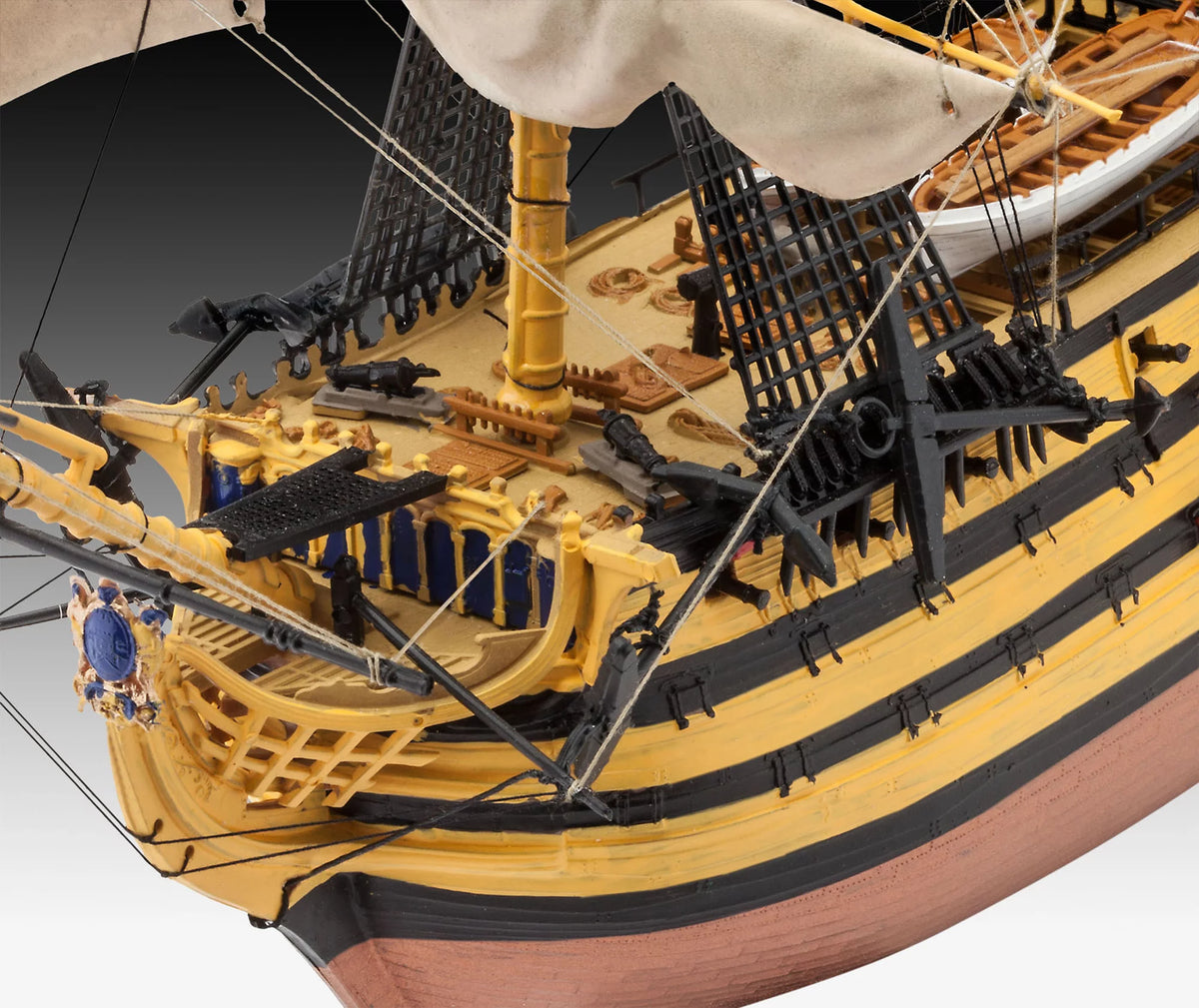 Model Set HMS Victory