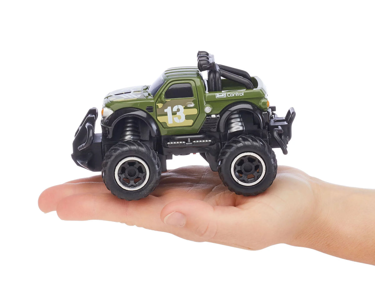 RC Car Dodge RAM "Field Hunter"