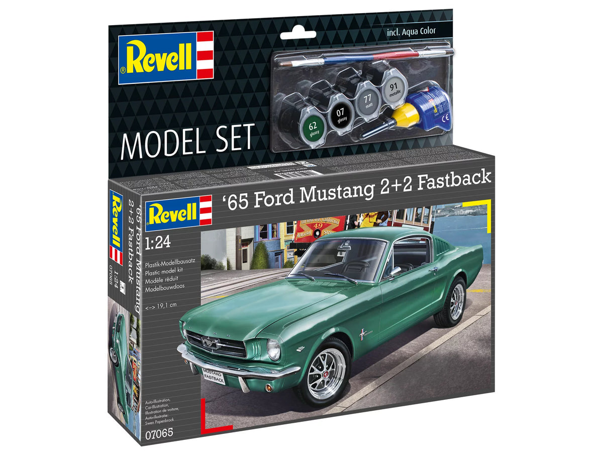 Set di modellini Ford Mustang 2+2 Fastback del 1965