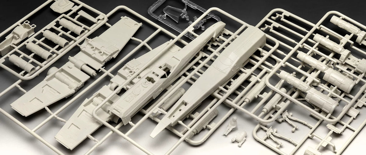 Carson Teva's X-Wing Fighter: The Mandalorian