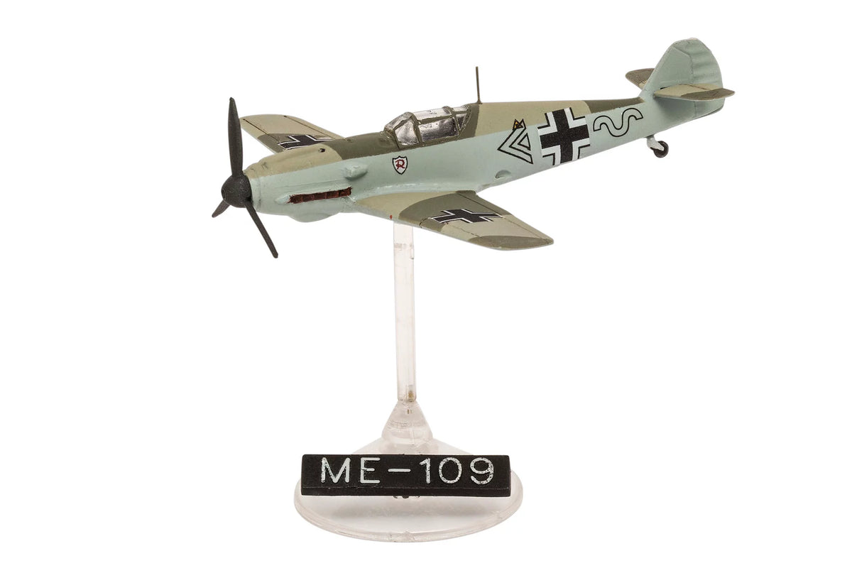 Messerschmitt Bf109E - Junkers Ju87B Stuka