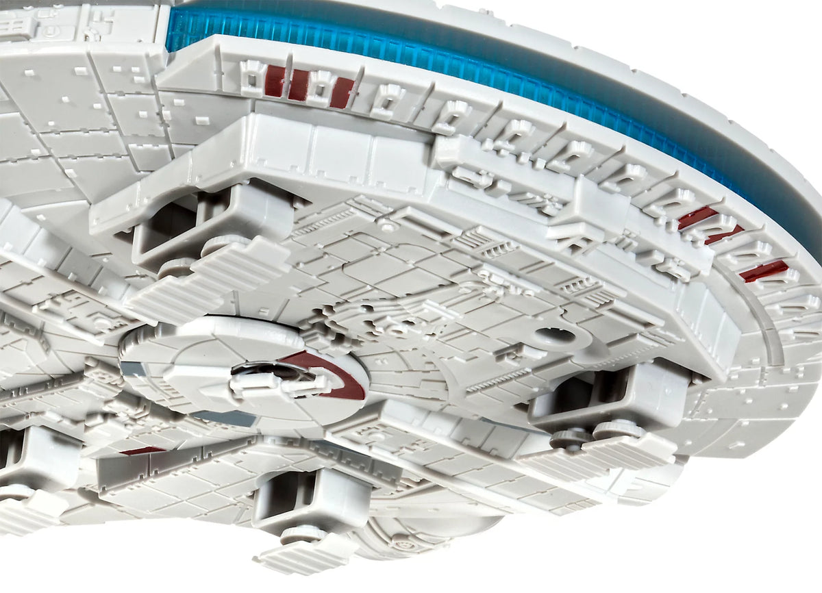 Millennium Falcon (Light-Sound): Build - Play