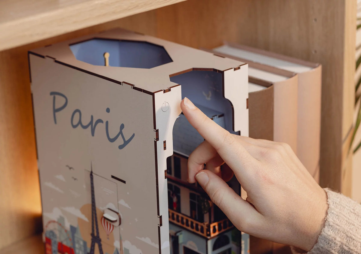 Tiny Adventures "Paris"