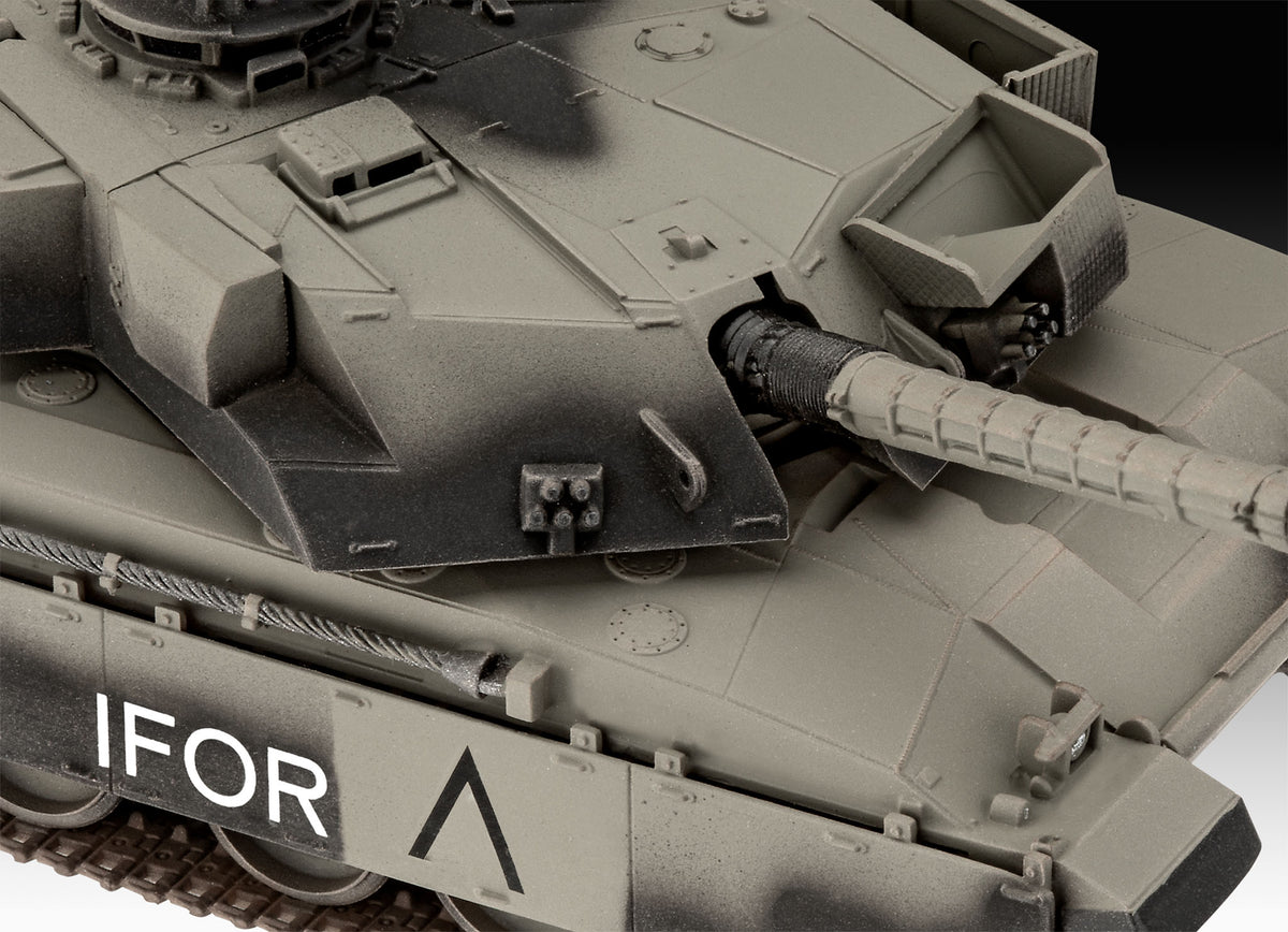 Model Set  Challenger 1