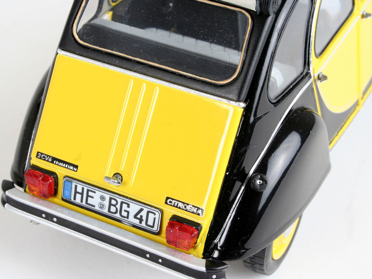 Model Set Citroen 2CV CHARLESTON