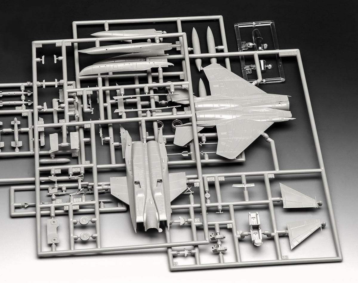 Starter Kit F-15E Strike Eagle & bombs